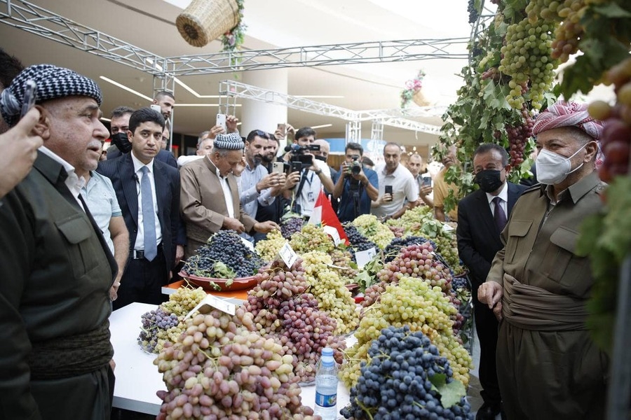 Bi amadebûna Serok Barzanî pêşmgeha hengîv û tirê hate vekirin