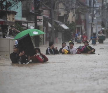 بەهۆی گەردەلولی نۆرۆوە هەزاران کەس لە فلیپین ماڵەكانیان بەجێ هێشت