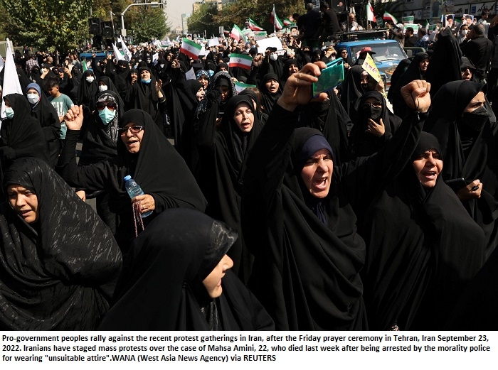 Iran says U.S. trying to violate sovereignty over unrest, warns of response