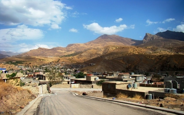 يعتقد انها إيرانية .. انفجار مسيرة مفخخة في قرية حدودية بقضاء جومان