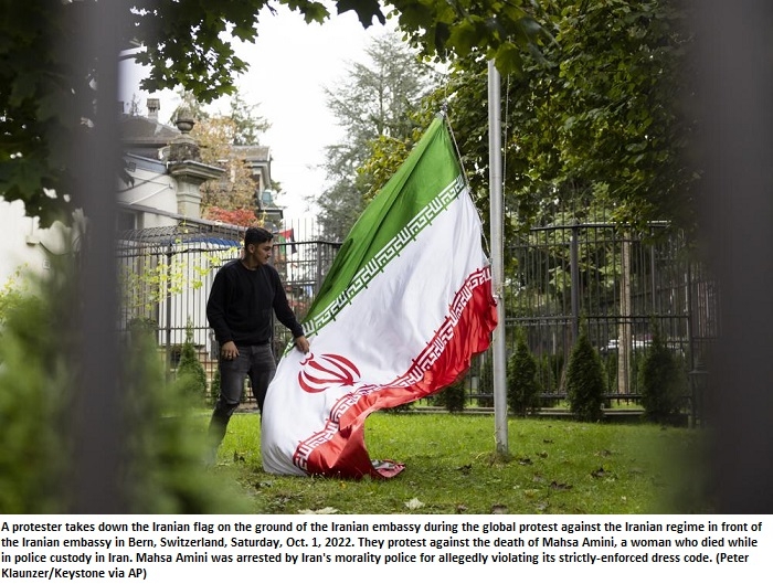 Swiss police violently disperses anti-Iranian protests