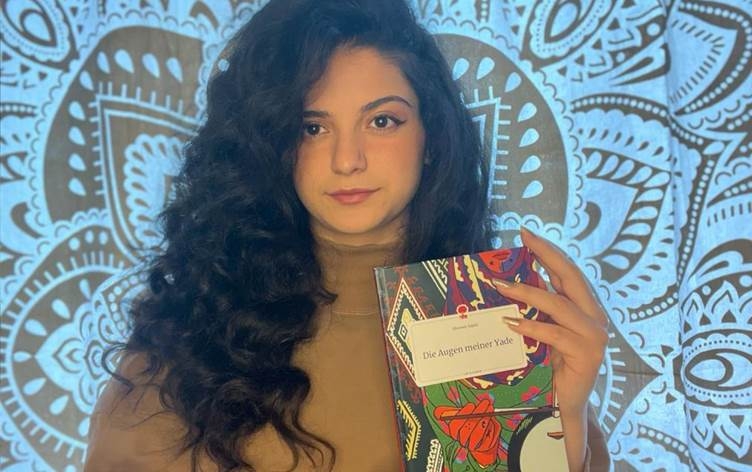 لاجئة كوردية تصدر كتاباً قصصياً عن التراث الكوردي باللغة الألمانية