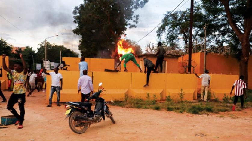 بعد مالي... باريس على وشك خسارة موقعها المتميز في بوركينا فاسو