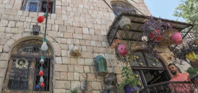 عقرة تنبذ الاسمنت في عمارتها