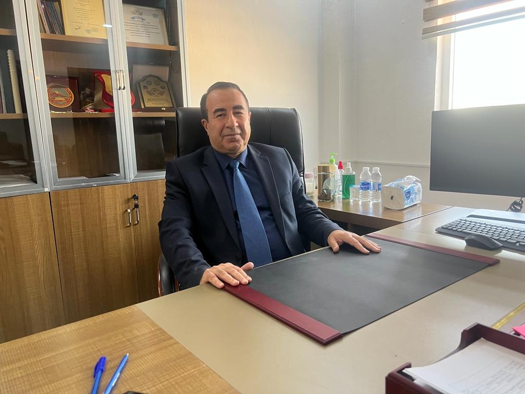 پڕۆڤیسۆر عائد عكاب مرعی  سەرۆكی بەشی ئەندازیاریی فڕۆكەوانی لە كۆلێژی ئەندازیاریی زانكۆی سەڵاحەدین بۆ گوڵان:     سەرۆكی حكومەتی كوردستان  500 ملیۆن دیناری بۆ كردنەوەی وەرشەیەكی چاككردنەوەی بەشی فڕۆكەوانیی بۆ دابین كردین