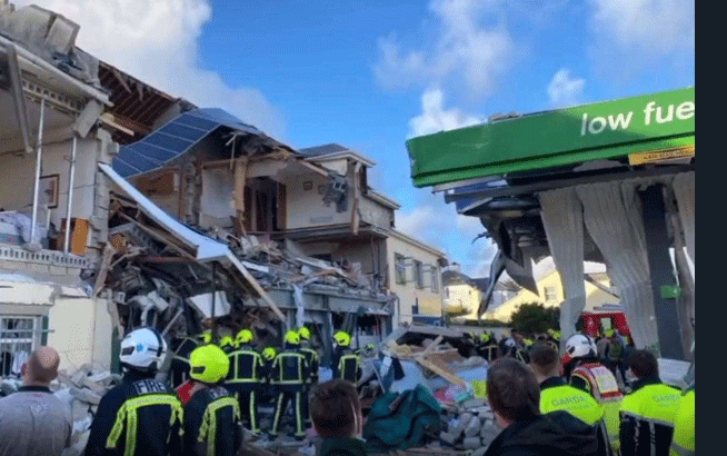 لە ئەنجامی تەقینەوەیەک 9 کەس كوژران