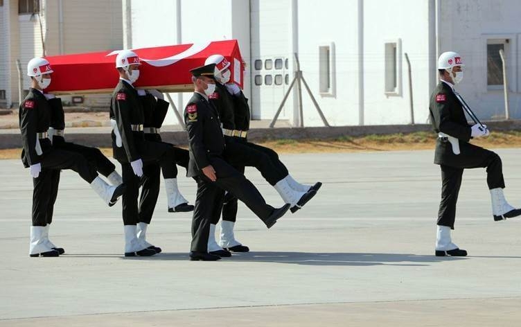 Li Wanê şer derket: Leşkerekî Tirkiyê hat kuştin