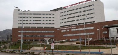 Li Xarpêtê mêrekî di daweta kurê xwe de hevjîna xwe kuşt