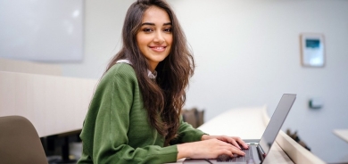 مع عودة الجامعات.. إليكِ روتين العناية بالبشرة