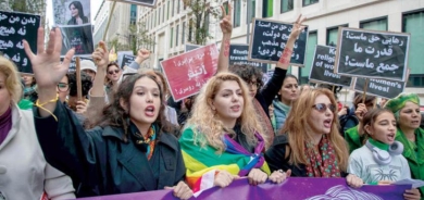 «بداية النهاية»... شعار الشهر الثاني من احتجاجات إيران