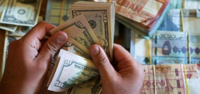 لبنان: الدولار يتجاوز 40 ألف ليرة