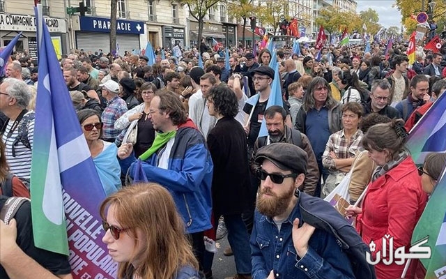 لە پاریس بە هەزاران کەس خۆپیشاندانیان ئەنجامدا