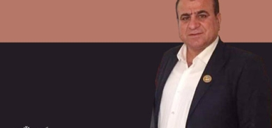 دكتۆر نەوزاد محەمەد  سەرۆكی بەشی سامانی ئاژەڵی لە كۆلێژی زانستە ئەندازیارییە كشتوكاڵییەكانی زانكۆی سەڵاحەدین بۆ گوڵان:     هەوڵەكانی بەخێوكردنی مانگای شیردەر و دروستكردنی دامەزراوەی تایبەت بە سامانی ئاژەڵی دەستی پێ كردووە