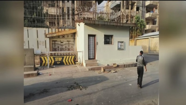 Ciwanên Şoreşger li Qamişlo êrîşî avahiya WHO kir