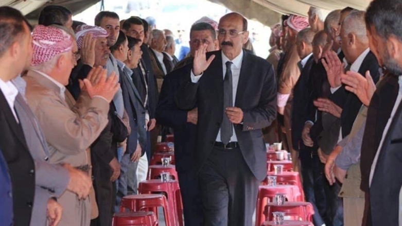 Mîrê Êzidiyan daxwazekê ji serokwezîrê Iraqê yê raspardekirî dike