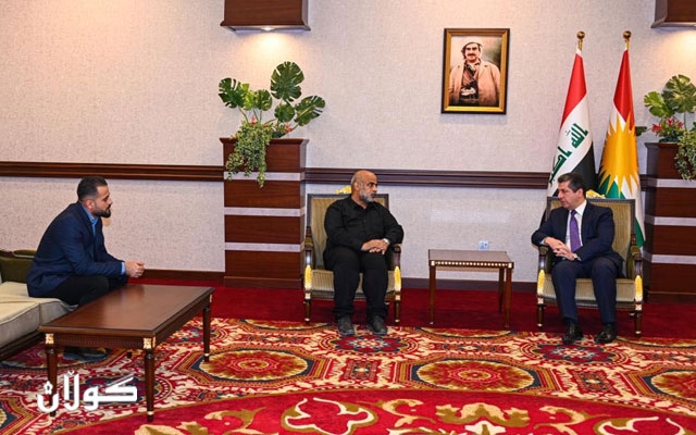 سەرۆکی حکومەت پێشوازی لە بنەماڵەی شەهید هاوکار جاف دەکات