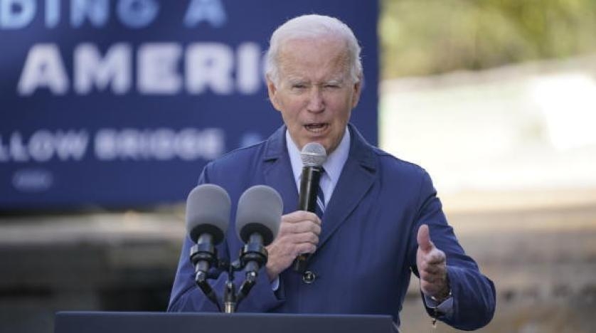 بايدن ينتقد الجمهوريين لاقتراحهم تقليص المساعدات المالية لأوكرانيا