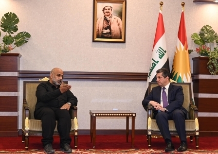 مسرور بارزاني يستقبل عائلة الشهيد العقيد هوكار جاف