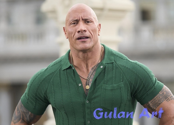 دوەین جۆنسون لە یەكەم نمایشی فیلمەكەیدا بە شێوەیەكی جیاواز دەركەوت