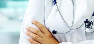 سزای 15 ساڵ زیندانی بەسەر ژنە پزیشكێكی تونسیدا سەپێندرا