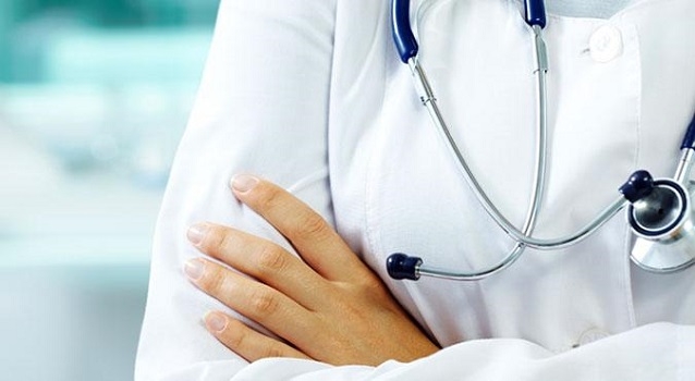 سزای 15 ساڵ زیندانی بەسەر ژنە پزیشكێكی تونسیدا سەپێندرا