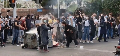 Raperîna Îraniyan dijî rejîmê berdewame