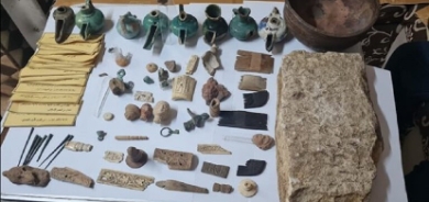 چەند قوتابییەك ٥٩ پارچەی ئاساری کۆنیان لە مۆزەخانەیەکی میسر دزی