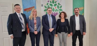 Şandeke Amerîkayê serdana navenda HDPê ya Amedê kir