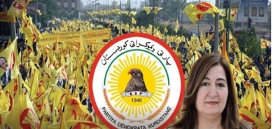 اجتماع لكتلة الديمقراطي الكوردستاني قبل جلسة منح الثقة لحكومة السوداني في البرلمان