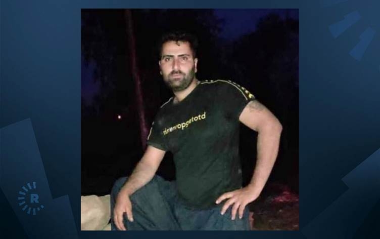 Xwepêşandanên Rojhilatê Kurdistanê; Li Qesrî Şîrîn ciwanekî Kurd hat kuştin