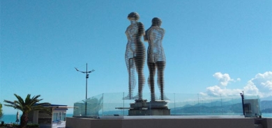 پەیكەری خۆشەویستی بۆ خۆشەویستان و ئاشقان