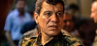 مظلوم عبدي يدعو المجتمع الدولي للمساعدة بتحسين ظروف أهالي روجآفا