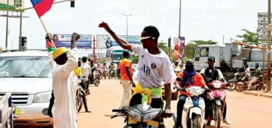 باريس تعلن انتهاء عمليتها العسكرية في الساحل