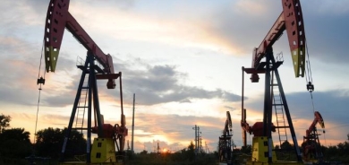 Oil prices dip on U.S. inventory build, China COVID worries