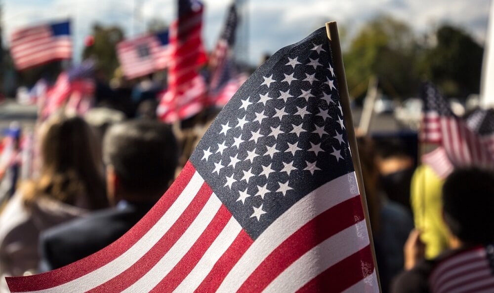 أمريكا تمدد حماية وضع المهاجرين لست جنسيات