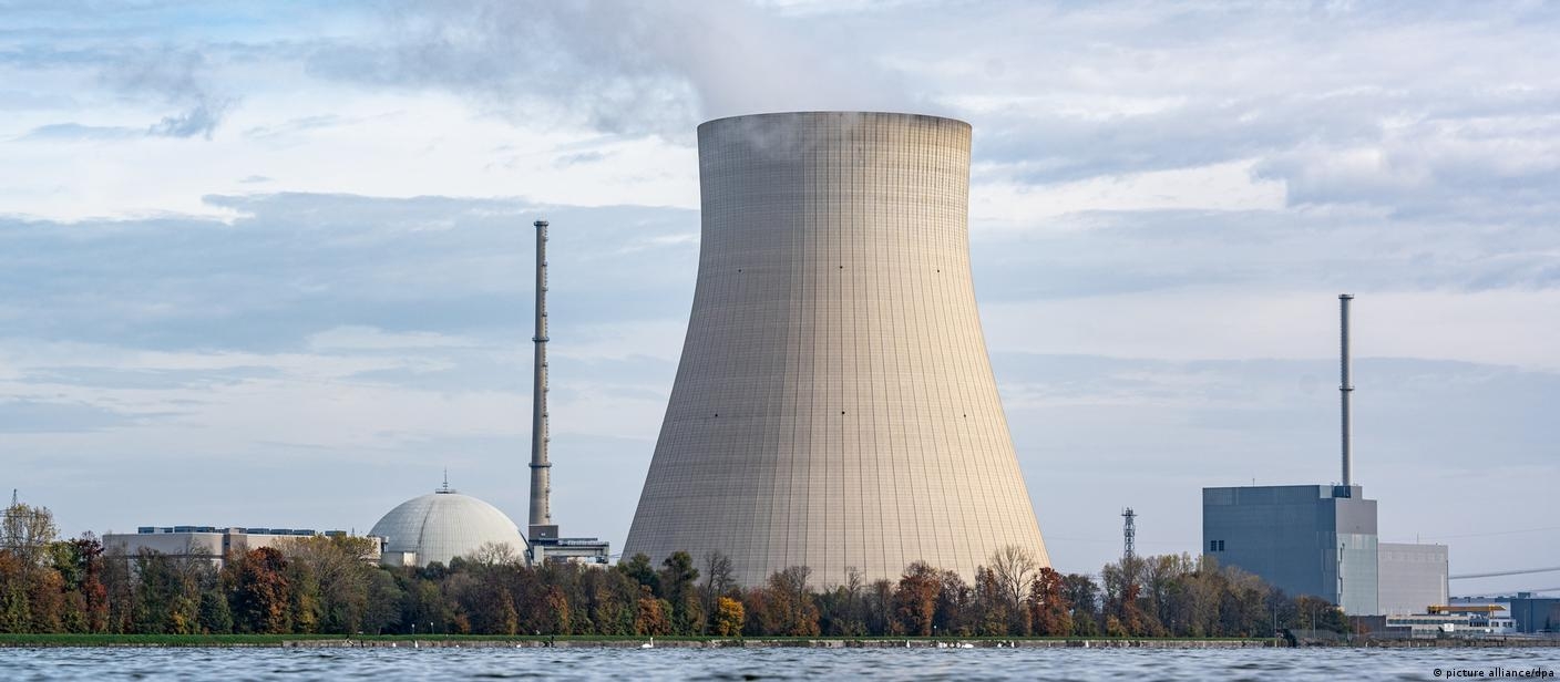 German parliament approves nuclear plants life extension