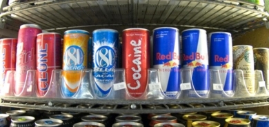 مشروبات الطاقة .. مزايا قليلة تعقبها مخاطر وخيمة