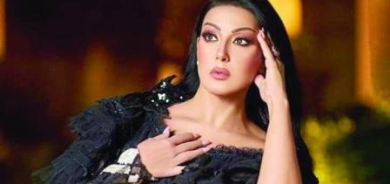 سمية الخشاب: لا أستطيع الاستغناء عن «السوشيال ميديا»