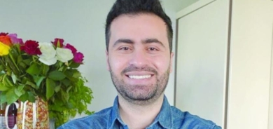 «أبو جوليا» كسر رتابة الطهي وتربع على عرش التكنولوجيا