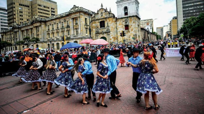 ثقافتنا في مواجهة العصر