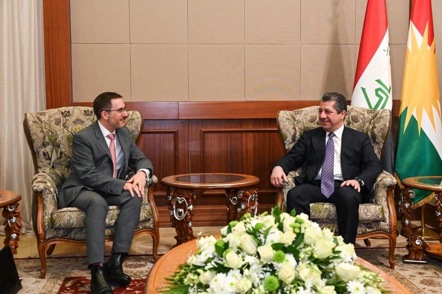 Mesrûr Barzanî û balyozê Brîtanyayê civiyan