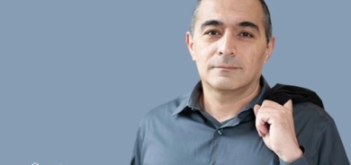 Nadr Haşmî berrêweberî senterî dîrasatî rojhellatî nawerrast le zanikoyi denver bo gullan: emirîka leser binemayi ḧîsabatî kurtibînaneyi bertesk û kurtxayen siyasetekanî le ast rojhellatî nawerrast darrşituwe