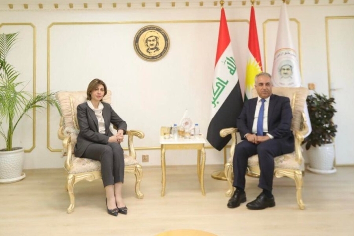 الهجرة الاتحادية و‹بارزاني الخيرية› تبحثان أوضاع النازحين في إقليم كوردستان