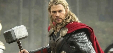 مرض الزهايمر يوقف كريس همسوورث عن التمثيل: أخشى ألا أتذكر زوجتي وأبنائي