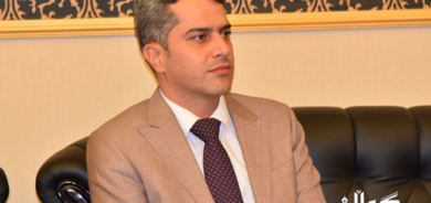 كاروان كەریم خان  قایمقامی شەقڵاوە بە وەكالەت بۆ گوڵان:     لە كابینەی نۆیەمدا بە بەهای زیاتر لە 16 ملیار دینار پڕۆژە لە شەقڵاوە جێبەجێ كراوە