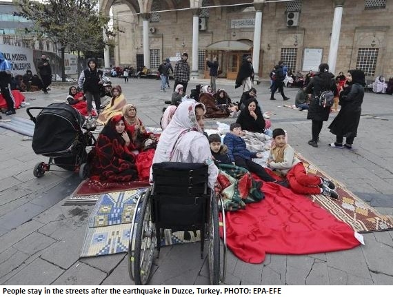 Earthquake shakes northwest Turkey, 50 people injured