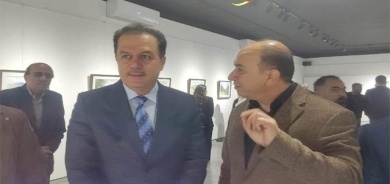 تابلۆ ئاوییەکانی شێوەکاران گەلەریی میدیا دەڕازێننەوە