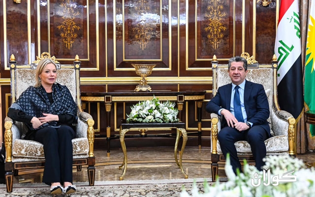 مسرور بارزانى پێشوازى كرد له خاتوو جینین هێنیس پلاسخارت نوێنەری تایبەتی سکرتێری گشتیی نەتەوە یەکگرتووەکان لە عێراق کرد.