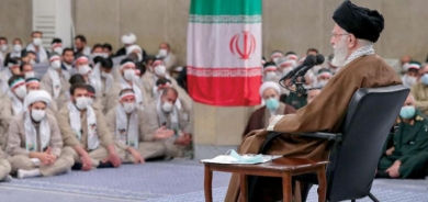 خامنئي يفاخر بـ«تصدير الثورة» وقمع الاحتجاجات