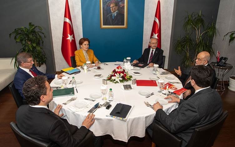 Şeş partiyên opozîsyonê dê metna Guhertina Destûra Bingehîn ragihînin